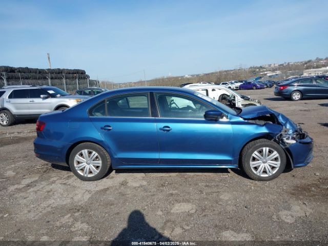 3VW2B7AJ0HM326454 Volkswagen Jetta 1.4t S
