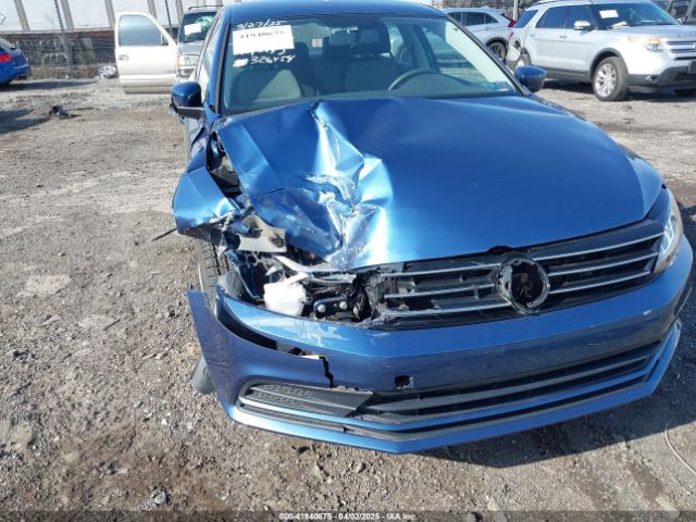 3VW2B7AJ0HM326454 Volkswagen Jetta 1.4t S