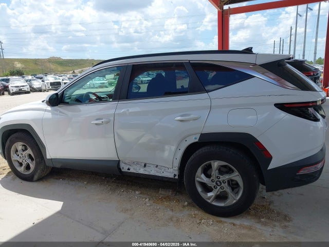 5NMJB3AE6NH027205 Hyundai TUCSON SEL