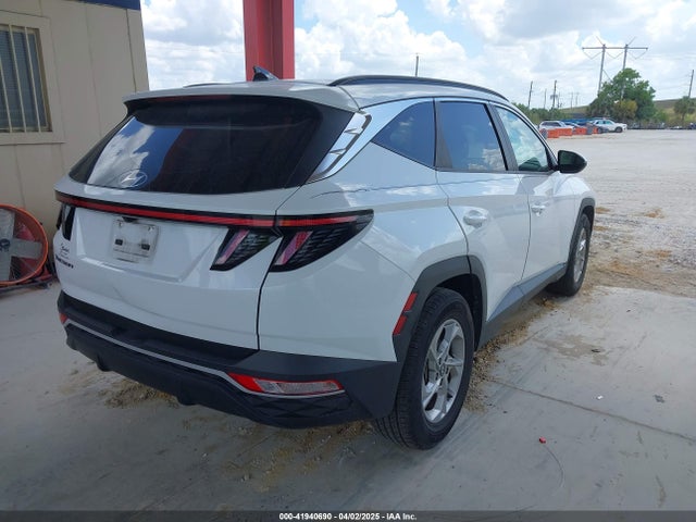 5NMJB3AE6NH027205 Hyundai TUCSON SEL