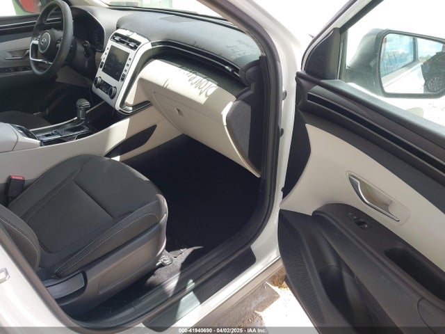 5NMJB3AE6NH027205 Hyundai TUCSON SEL