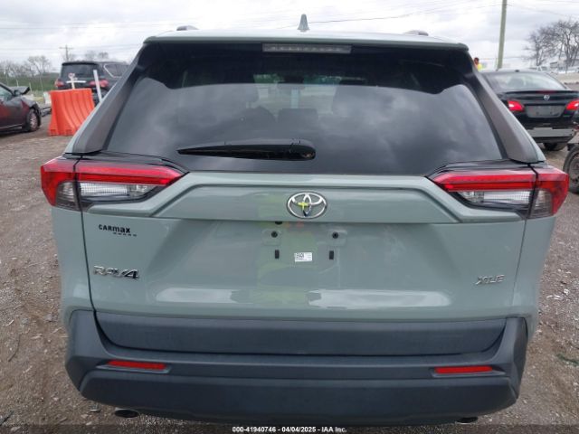 2T3W1RFV8MW169408 Toyota Rav4 Xle
