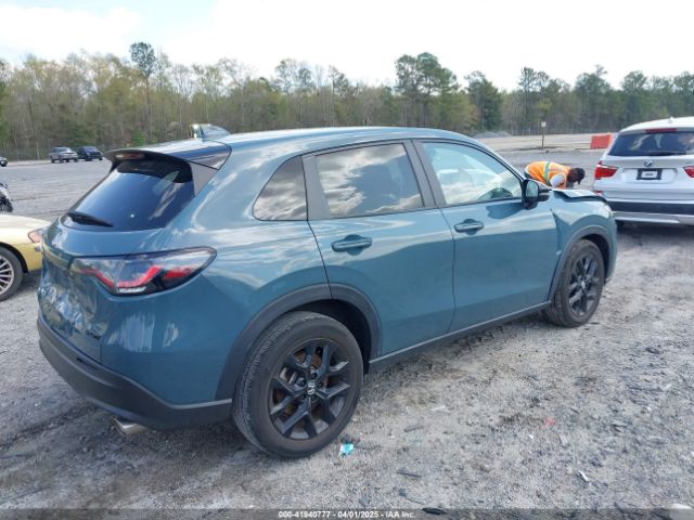 2023 HONDA HR-V 3CZRZ2H55PM703782 Photo 3