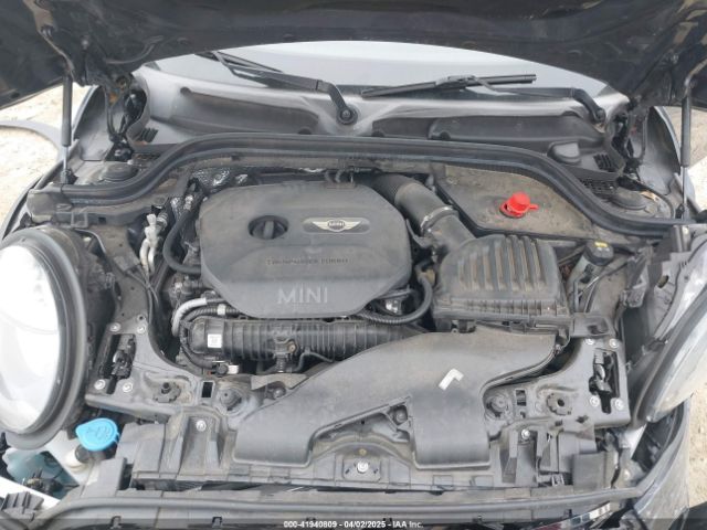 2017 MINI CONVERTIBLE WMWWG9C5XH3C22847 Photo 9
