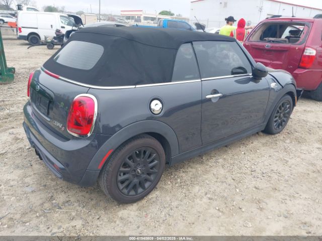 2017 MINI CONVERTIBLE WMWWG9C5XH3C22847 Photo 3