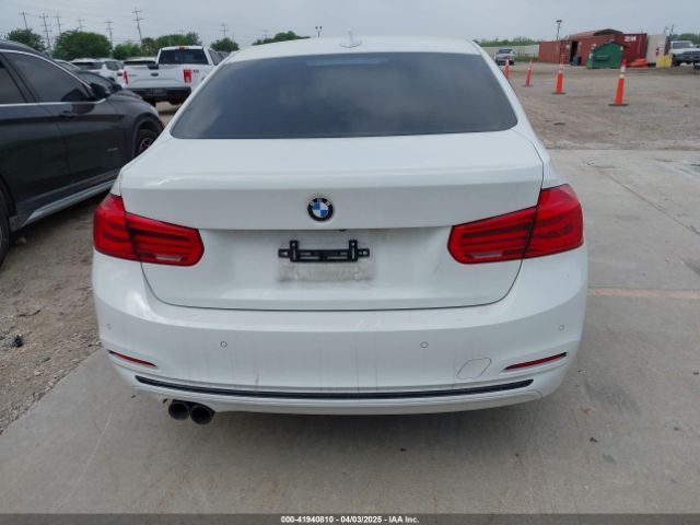 WBA8E1C3XHA158557 BMW 2017