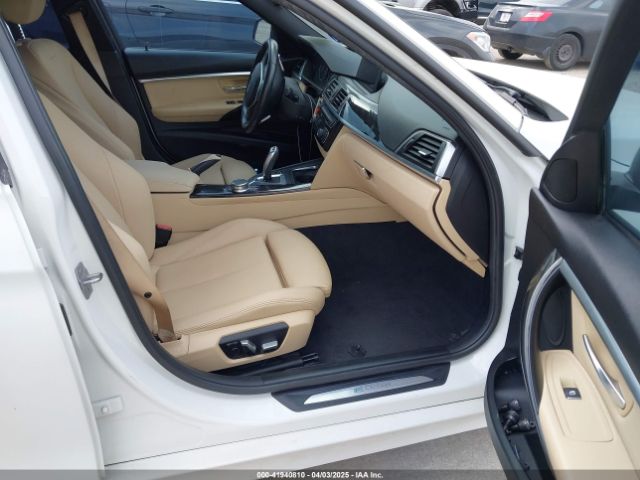 WBA8E1C3XHA158557 BMW 2017