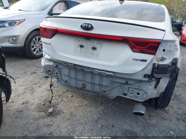 3KPF34AD5ME268159 KIA Forte Gt-line