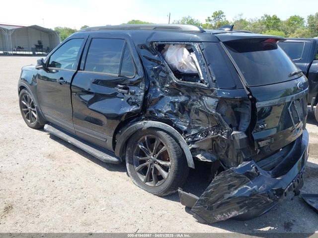 1FM5K7D81HGC75089 Ford EXPLORER XLT