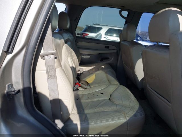 2000 GMC YUKON 1GKEK13T8YJ208472 Photo 7
