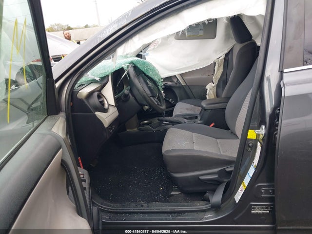 Toyota RAV4 LE 2015 2T3BFREV0FW304921 Image 5