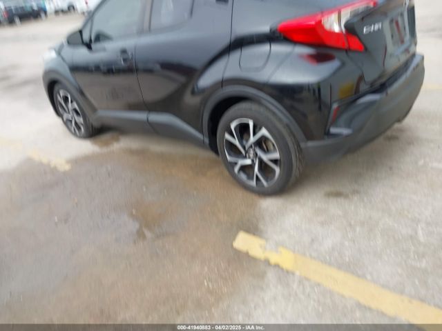 NMTKHMBX2KR094898 Toyota C-HR XLE
