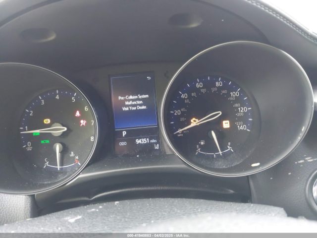 NMTKHMBX2KR094898 Toyota C-HR XLE