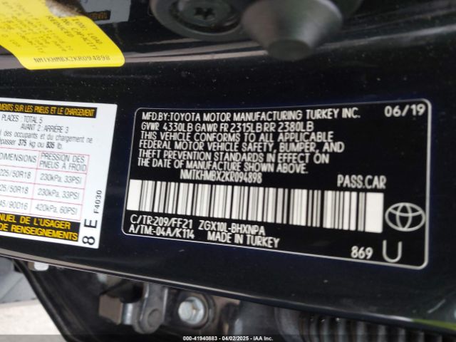NMTKHMBX2KR094898 Toyota C-HR XLE