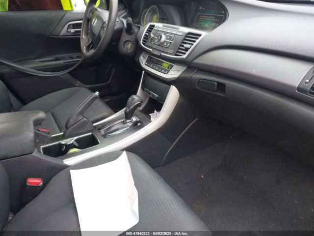 1HGCR2F33FA274894 Honda ACCORD LX