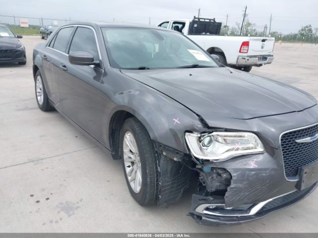2C3CCAAG2JH320640 Chrysler 300 Touring L