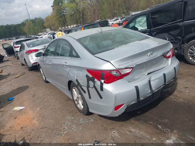 5NPEB4AC3EH943204 Hyundai SONATA GLS