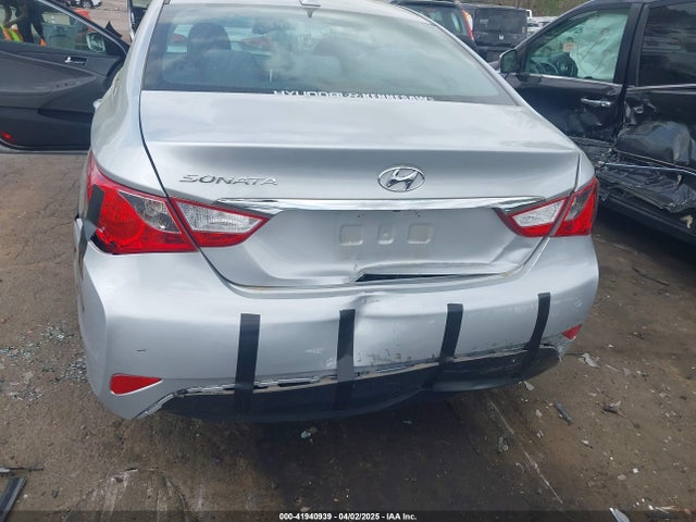 5NPEB4AC3EH943204 Hyundai SONATA GLS