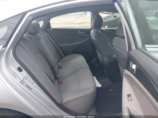 5NPEB4AC3EH943204 Hyundai SONATA GLS