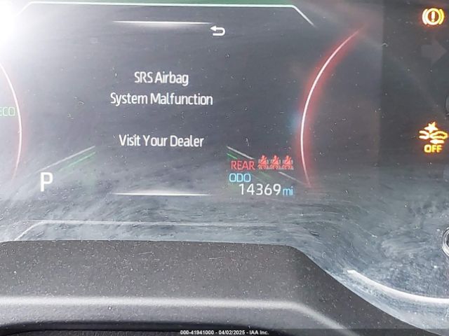 2T3H1RFVXRC259872 Toyota RAV4 LE