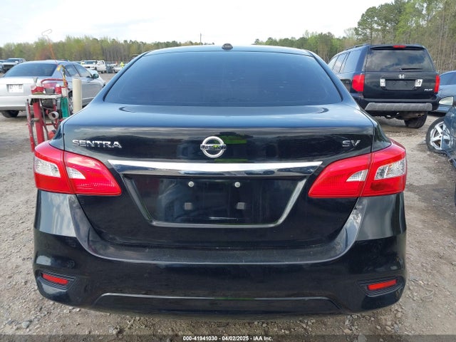 3N1AB7AP5JY211272 Nissan SENTRA SV