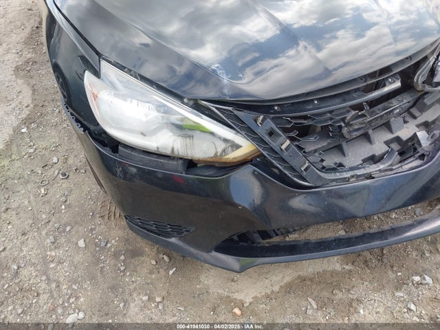 3N1AB7AP5JY211272 Nissan SENTRA SV