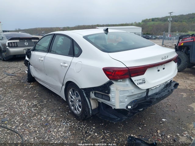 3KPF24ADXRE824153 KIA FORTE LX