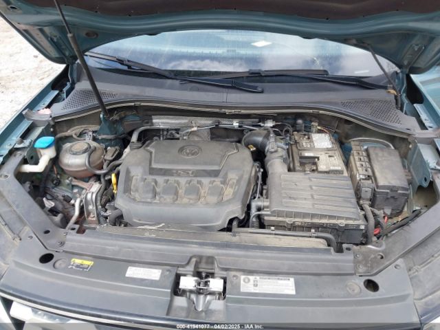 3VV3B7AX9KM094585 Volkswagen Tiguan 2.0t Se/2.0t Sel/2.0t Sel R-line/2.0t Sel R-line Black