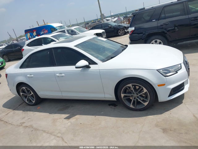 Продажа на аукционе авто 2019 Audi A4 40 Titanium Premium, vin: WAUGMAF47KA106202, номер лота: 41941090