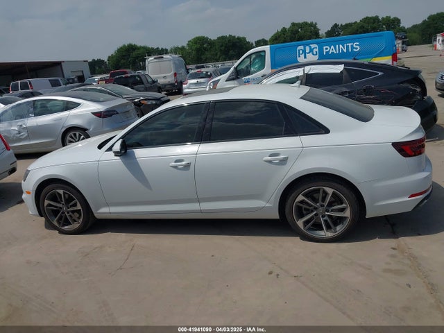Продажа на аукционе авто 2019 Audi A4 40 Titanium Premium, vin: WAUGMAF47KA106202, номер лота: 41941090