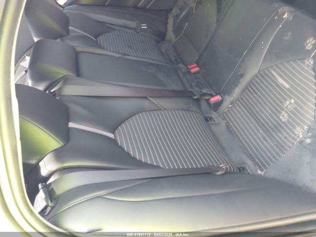 4T1G11AK8MU523827 Toyota CAMRY SE