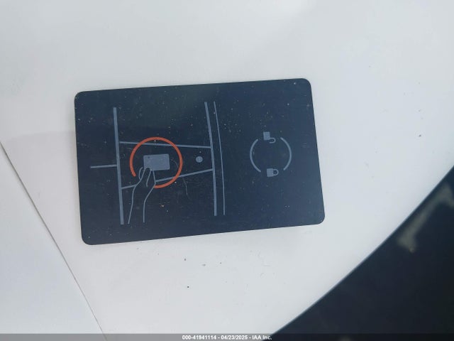 2022 TESLA MODEL Y 7SAYGDEE0NF423327 Photo 10