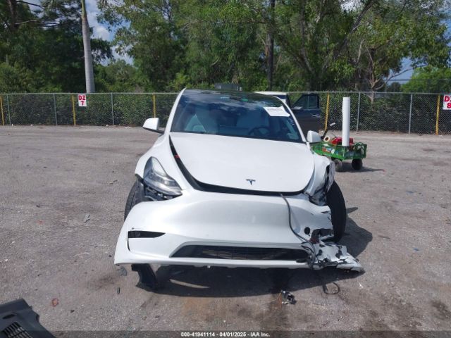 7SAYGDEE0NF423327 Tesla Model Y Long Range Dual Motor All-wheel Drive