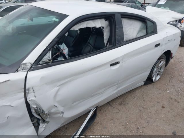 2C3CDXBG5MH643227 Dodge Charger Sxt Rwd