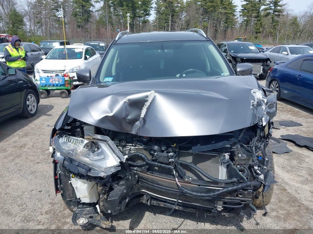 5N1AT2MV5HC848569 Nissan ROGUE SV