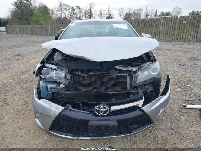 4T1BF1FK0HU321025 Toyota CAMRY SE