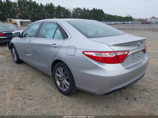 4T1BF1FK0HU321025 Toyota CAMRY SE
