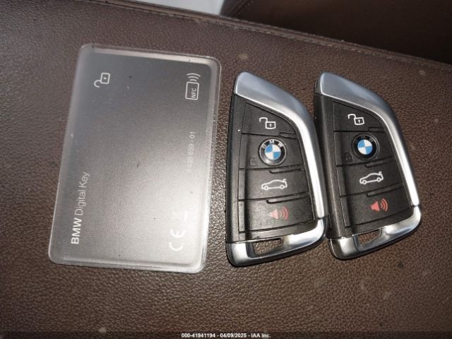 WBA5R1C58KAK07271 BMW 330I