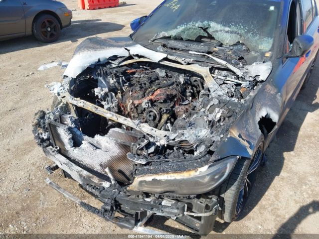 WBA5R1C58KAK07271 BMW 330I