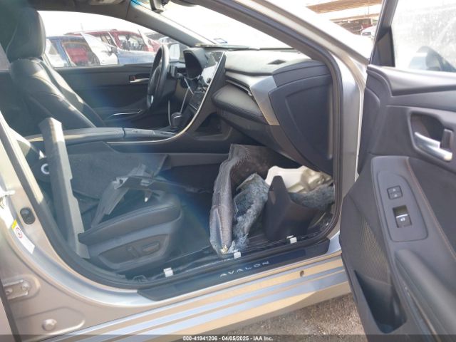 4T1BZ1FB0KU028403 Toyota AVALON XSE