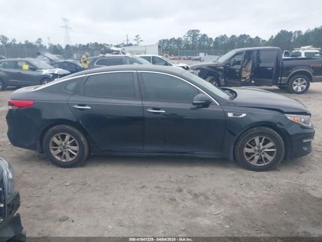 5XXGT4L35GG107198 KIA Optima Lx