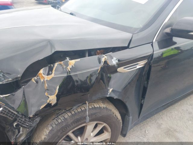 5XXGT4L35GG107198 KIA Optima Lx