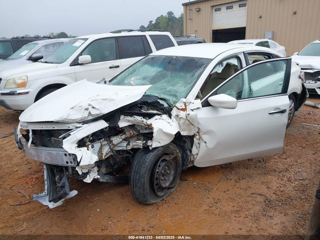 1N4AL3AP3FN329432 Nissan Altima 2.5 S