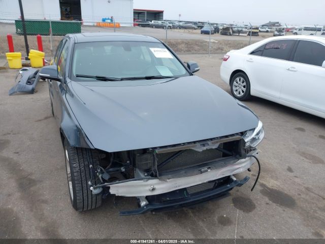 WBA3B3G53FNR88717 BMW 328i Xdrive