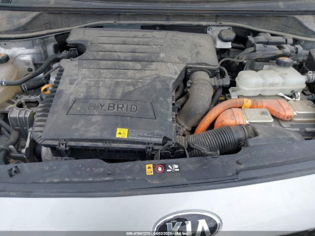 KNDCB3LC6L5395839 KIA NIRO LX