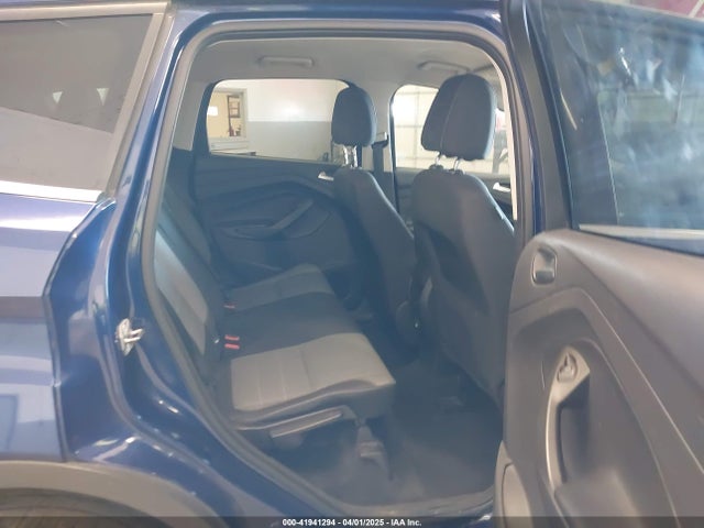 1FMCU9GX7FUB44795 Ford ESCAPE SE