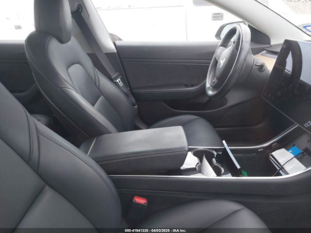 2019 TESLA MODEL 3 5YJ3E1EA4KF297963 Photo 4