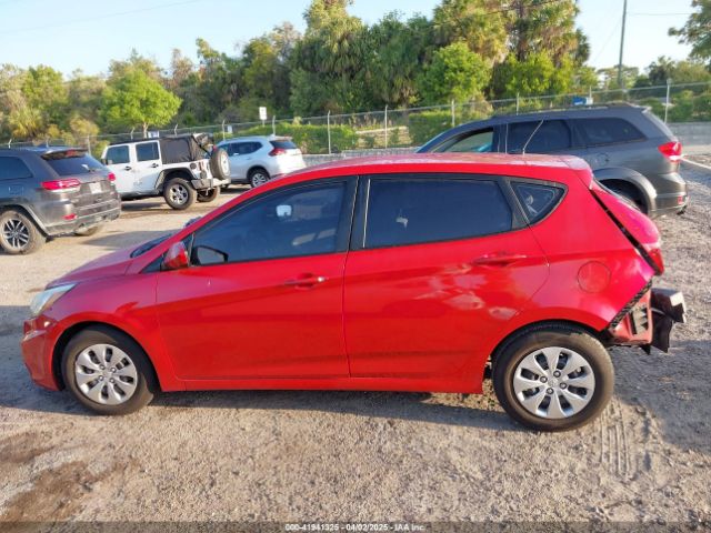 KMHCT5AE9GU257815 Hyundai ACCENT SE