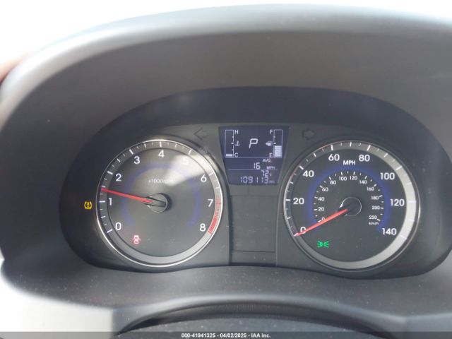 KMHCT5AE9GU257815 Hyundai ACCENT SE