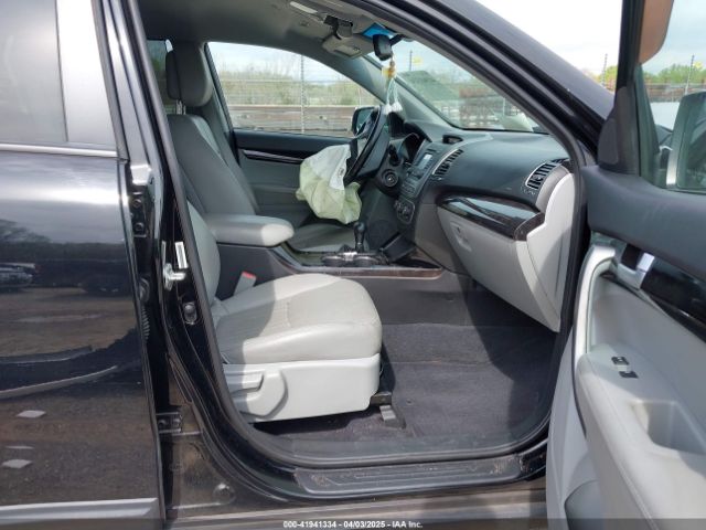 5XYKT3A64FG622625 KIA SORENTO LX